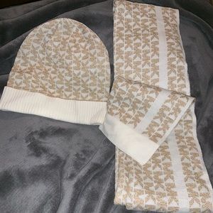 Micheal Kors hat & scarf